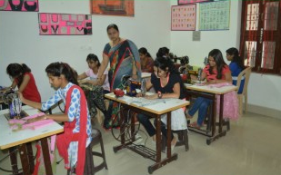 Diploma In Cutting & tailoring